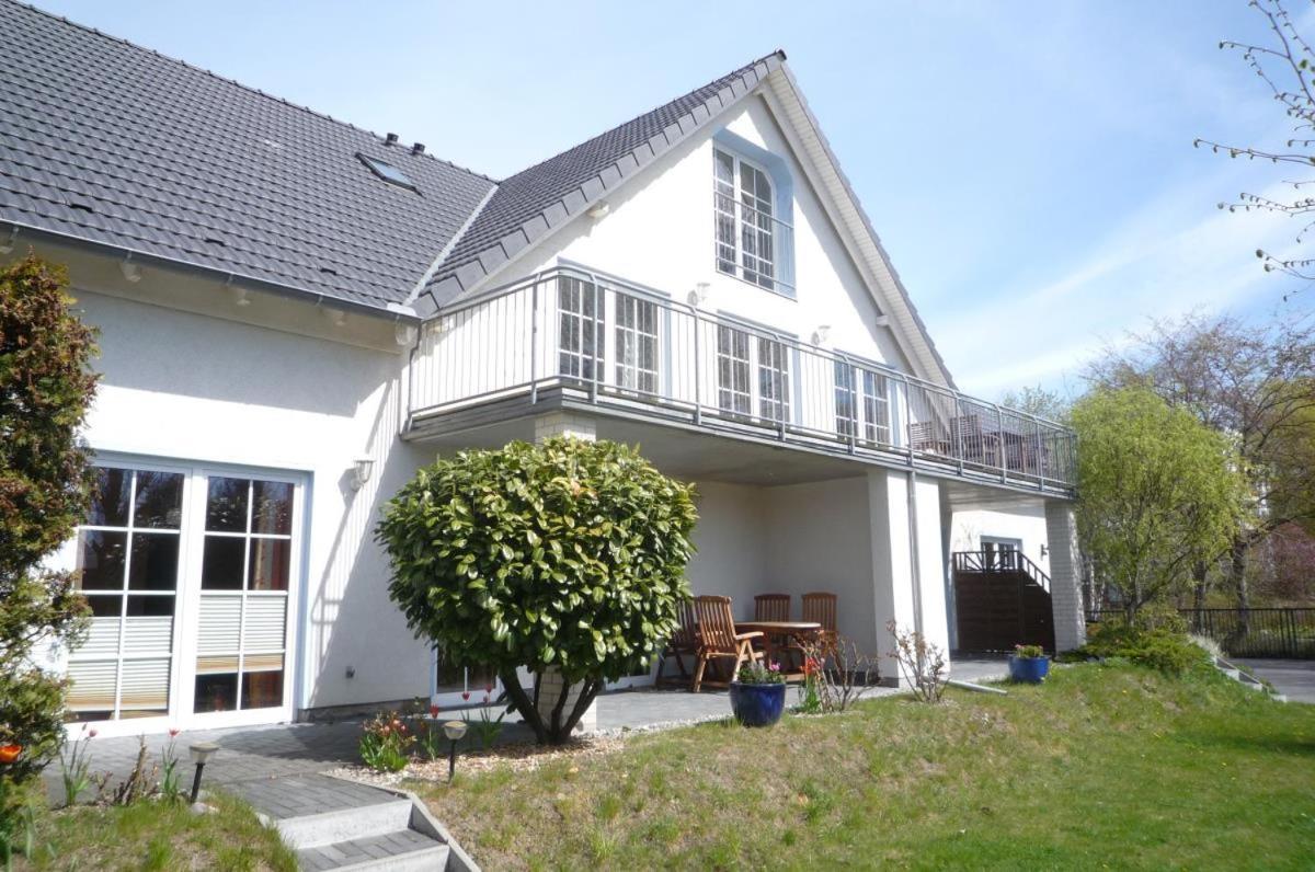 Apartment Ferienhaus Am Yachthafen, Seebrise