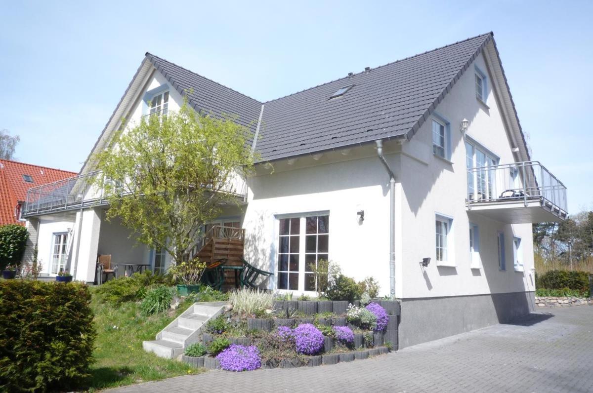 Ferienhaus Am Yachthafen, Seebrise Apartment *